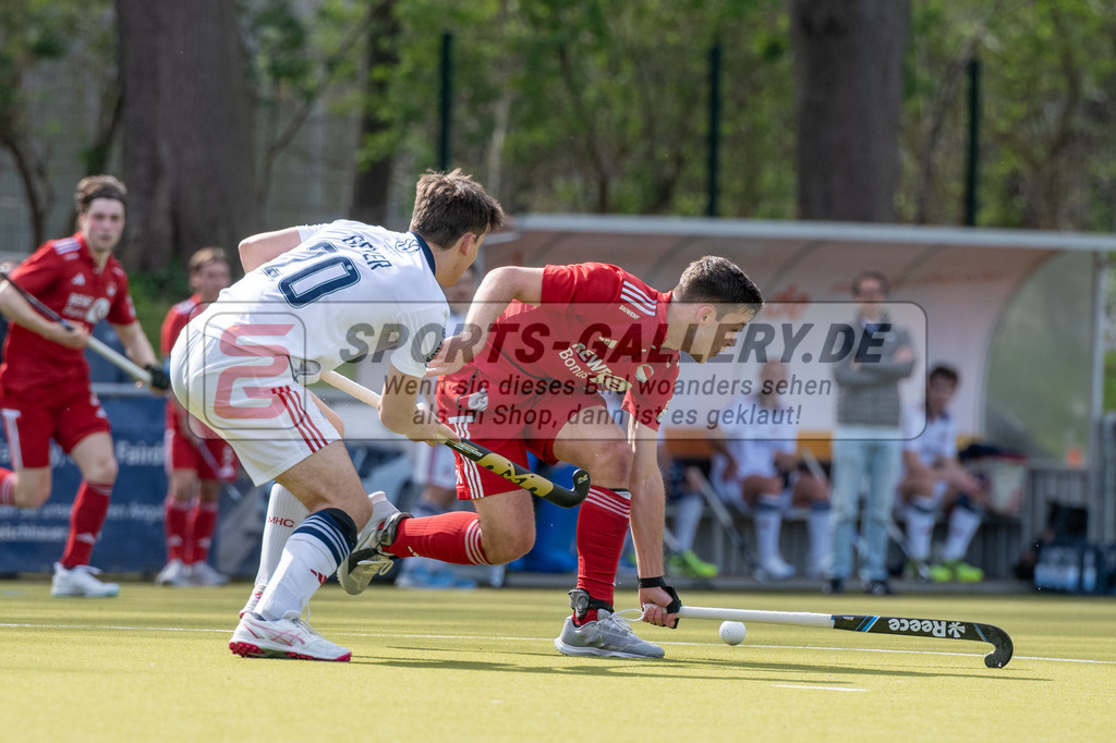 SFE_20260321_0059 | Köln, Deutschland, 21.03.26: Feldhockey 1. Bundesliga Herren zwischen Rot-Weiss Köln - Mannheimer HC im REWE Sportpark am 21.03.2026 in Köln, Deutschland. (Foto von Stephan Fehrmann)Köln, Germany, 21.03.26: Feldhockey 1. Bundesliga Herren between Rot-Weiss Köln - Mannheimer HC in REWE Sportpark at 21.03.2026 in Köln, Deutschland. (Foto from Stephan Fehrmann)