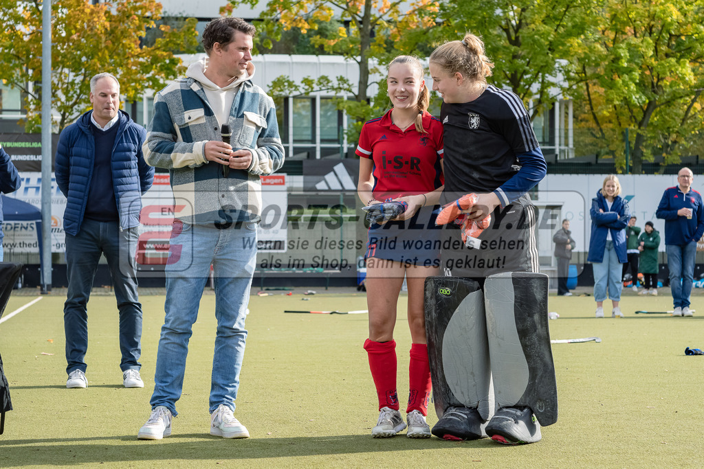 HK_20231022_106192 | Finale Deutsche Meisterschaft Feld WU16 Uhlenhorst Mülheim - Düsseldorfer HC am 22.10.2023 DHC, Düsseldorf ,
