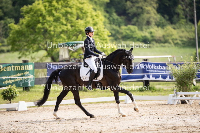 Bad_Meinberg_08354 | saradresslerfotografie - Realisiert mit Pictrs.com