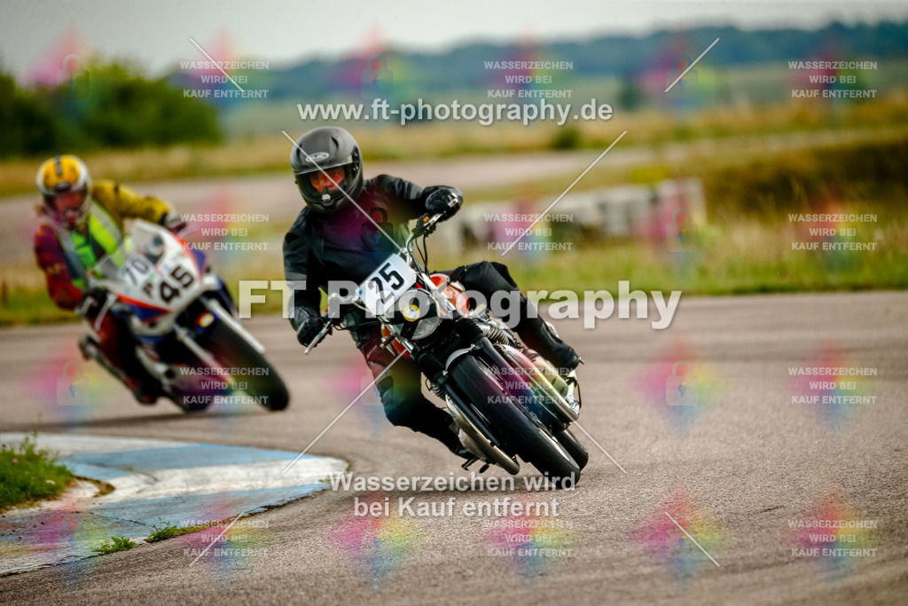 Chambley Juli-2194 | Hier findet Ihr Bilder von Touristenfahrten auf der Nürburgring Nordschleife oder von anderen Veranstaltungen die ich besucht habe. Viel Spass beim Durch Schauen 