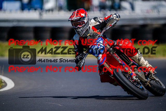 MaZZes_FotoMatrix_220703_8253 | S3