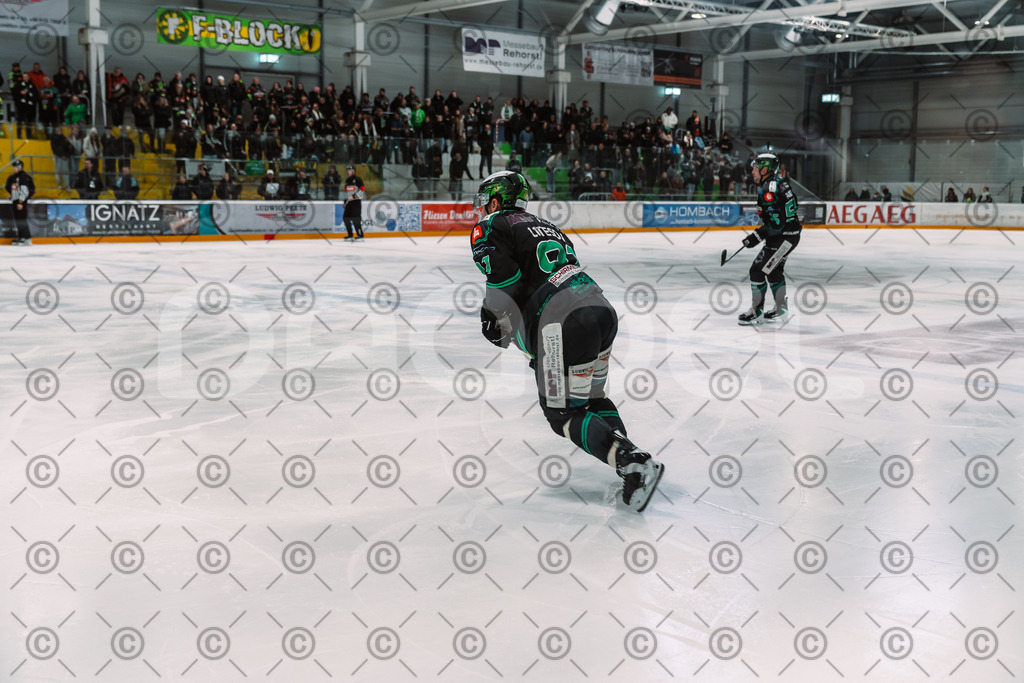 Alligators_vs_Peiting_25_11_2025-52 | Höchstadt Alligators Fotogalerie: Eishockey-Action aus Franken. Professionelle Spielfotos, Portraits & Stadionbilder zum Download. Jetzt entdecken! - Realisiert mit Pictrs.com