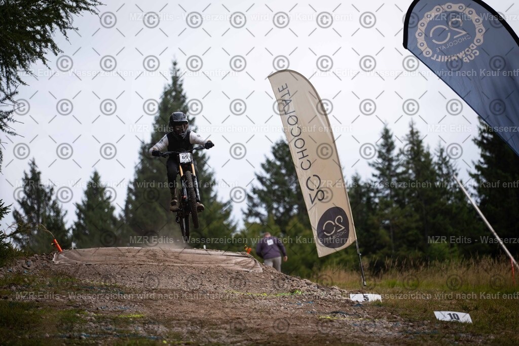 x-451 | mzredits - Realisiert mit Pictrs.com