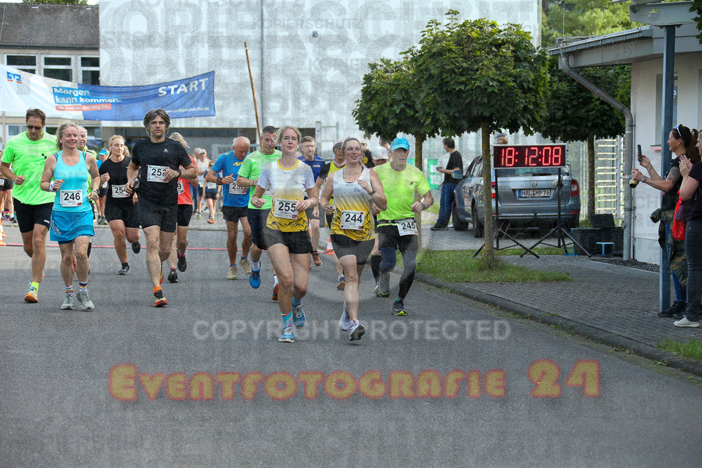 250801_1812_EX1_6483 | Sportfotografie im Rhein-Sieg Kreis, Köln, Bonn, NRW, Rheinland Pfalz, Hessen, etc. Unser Tätigkeitsfeld umfasst den Laufsport vom Volkslauf über den Marathon, Duathlon, Triathon bis zum Ultralauf wie Kölnpfad Ultra oder Schindertrail.