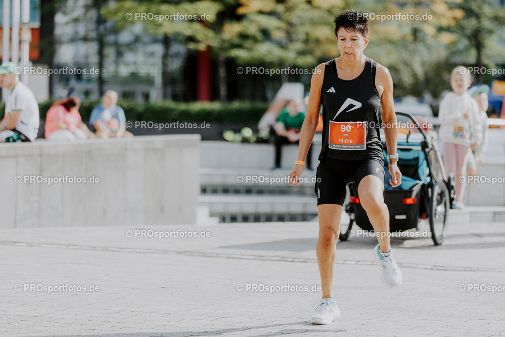 240825_Treppenlauf-31 | Professionelle Fotos Ihrer Laufsportveranstaltung.