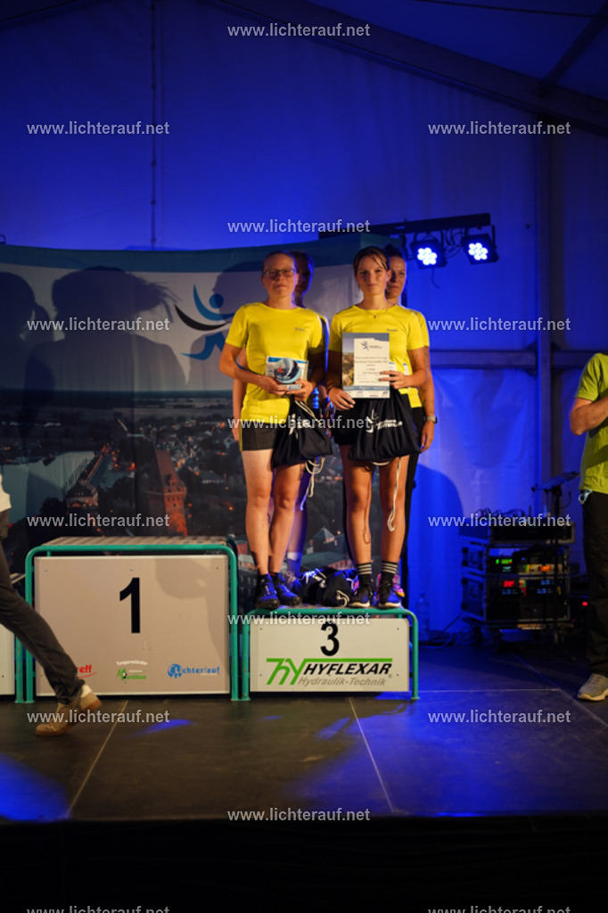 FSC00512 | Lichterlauf  - Realisiert mit Pictrs.com