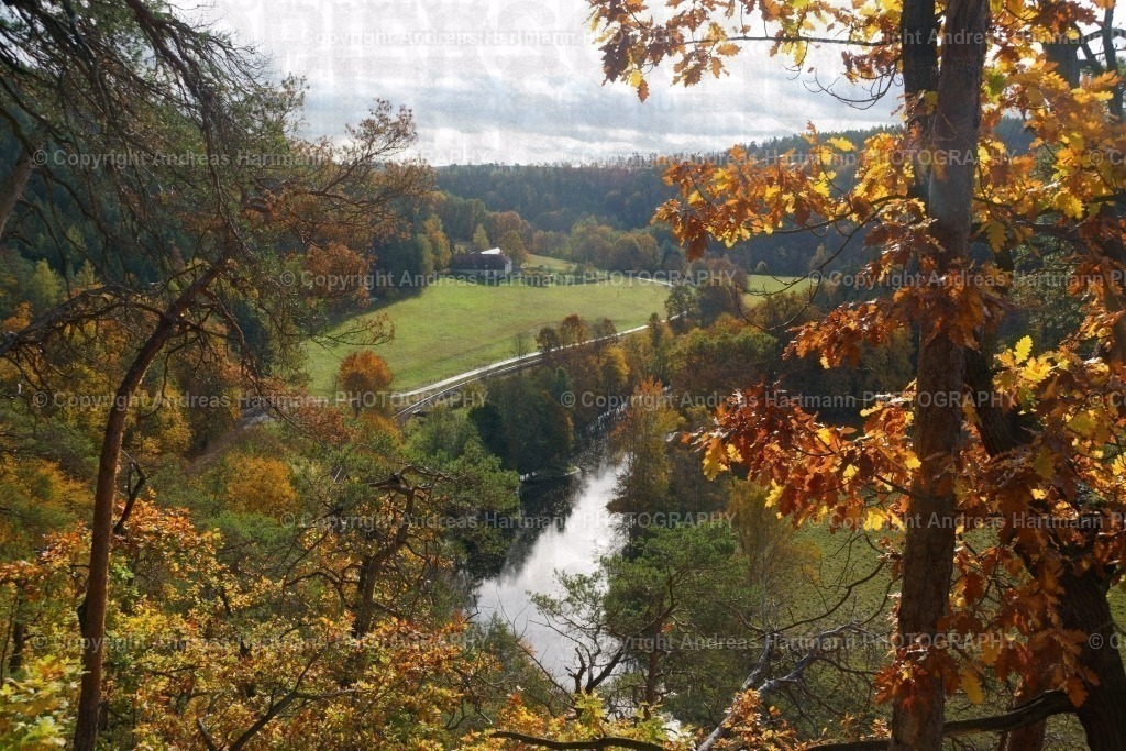 Blick ins Elstertal | Blick ins Elstertal - Realisiert mit Pictrs.com