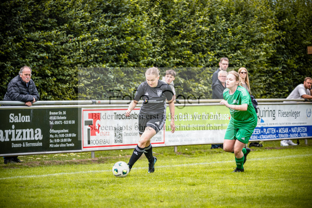 SG Bohmte/Ostercappeln/Schwagstorf - SG Hollenstede / Schwagstorf | Fr.-BZL Weser-Ems Süd · 1. Damen - SG Hollenstede / Schwagstorf · Sportplatz - Realisiert mit Pictrs.com
