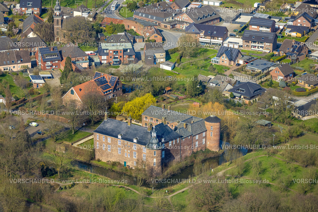 Hamminkeln240311547 | Luftbild, Schloss Ringenberg, Wasserschloss mit Schlosspark, Ringenberg, Hamminkeln, Nordrhein-Westfalen, Deutschland