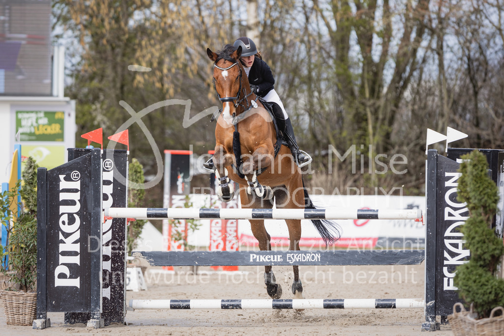 220403_HF-Laar_L-Spr-177 | SEASON OPENING 2022
Herford Laar
03.04.2022
11 Springprüfung Kl.L m.Siegerrunde