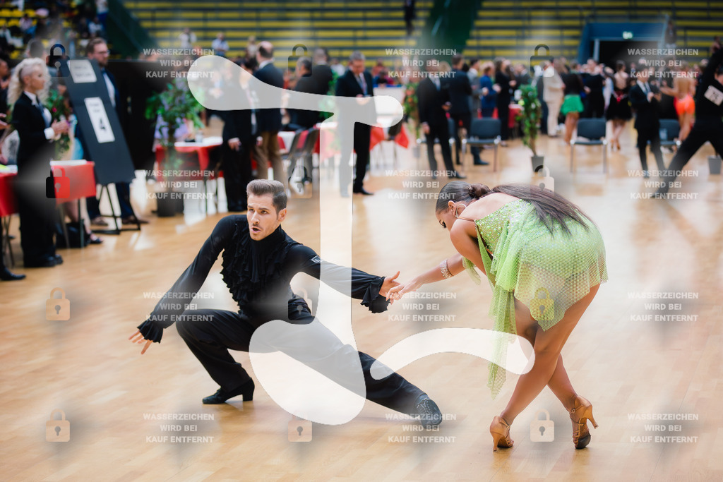 Hessen Tanzt WDSF International Open Latin 22nd (53) Mihai Pruna _ Lisa Damen (Netherlands)-2025-05-18-3074 | Webshop for digital downloads and prints of dance sport, event & show photographer Julian Link - Realisiert mit Pictrs.com