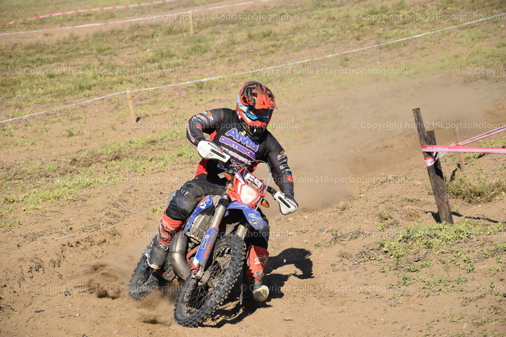 DSC_0548 | Sportfotografie , Motorsport, Motoross, Reitsport, Mointainbike, Enduro,
Landschaft , Outdoor, Eventfotografie, Landschaft, Bilder online bestellen - Realisiert mit Pictrs.com