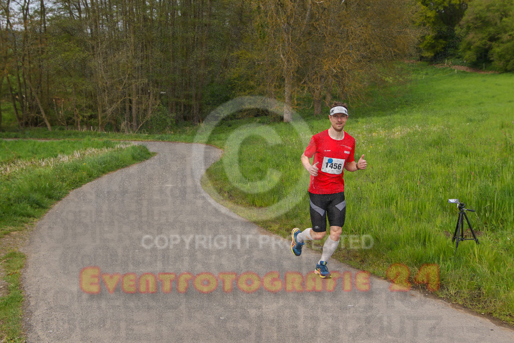 220501_1003_EV8_9633 | Sportfotografie im Rhein-Sieg Kreis, Köln, Bonn, NRW, Rheinland Pfalz, Hessen, etc. Unser Tätigkeitsfeld umfasst den Laufsport vom Volkslauf über den Marathon, Duathlon, Triathon bis zum Ultralauf wie Kölnpfad Ultra oder Schindertrail.