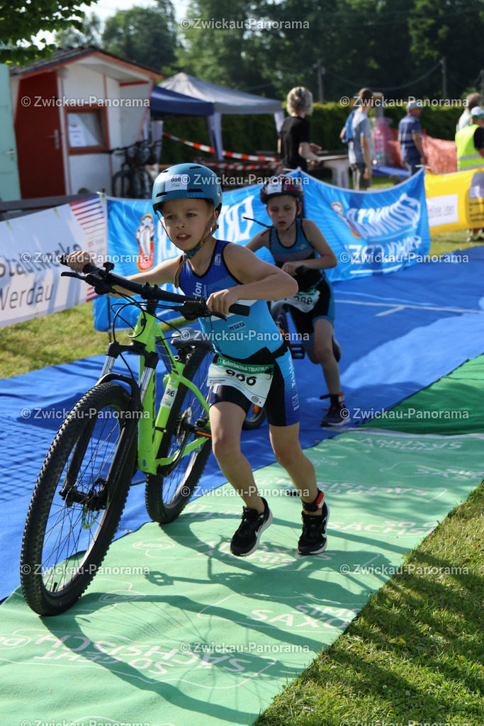 Tag 1 Rad Klein-013 | Urban. Natur. Panorama. Luftbild. 
Der Bildershop für aufregende Perspektiven!
Für Deko, Wandbild und Kalender!
Wir bringen LED-Bilder zum Leuchten!
