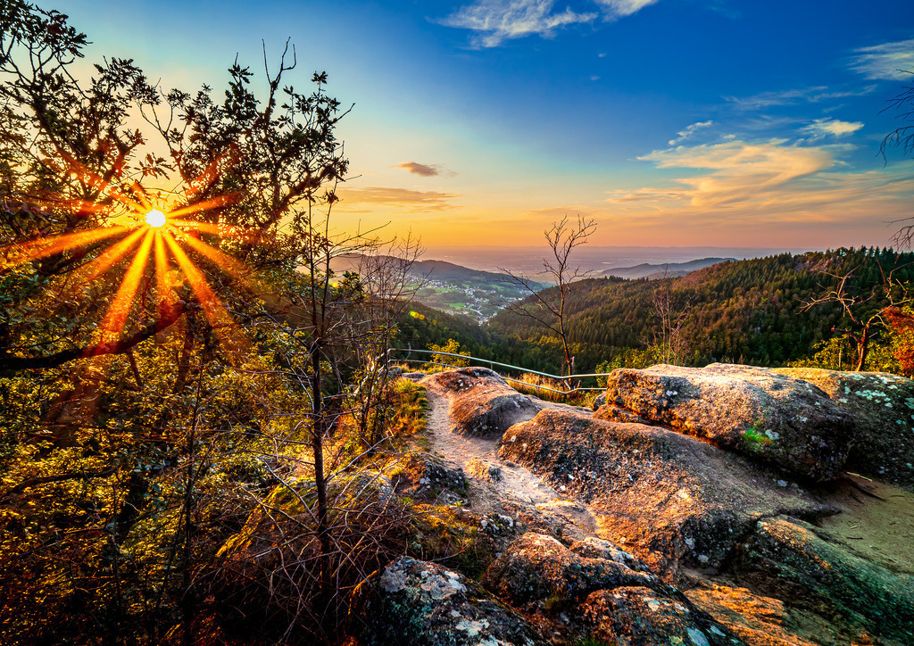 MPI_Sunset_0023 | Sonnenuntergang auf dem Wiedenfelsen über Bühlertal - Realisiert mit Pictrs.com