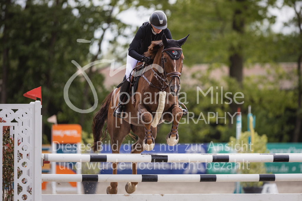 230516_Mühlen_05SprPf-L-517 | Deine schönsten Turniermomente als professionelle Fotos! Entdecke hochwertige Pferdesport-Fotografie im Online-Shop. Jetzt Fotos finden & bestellen!