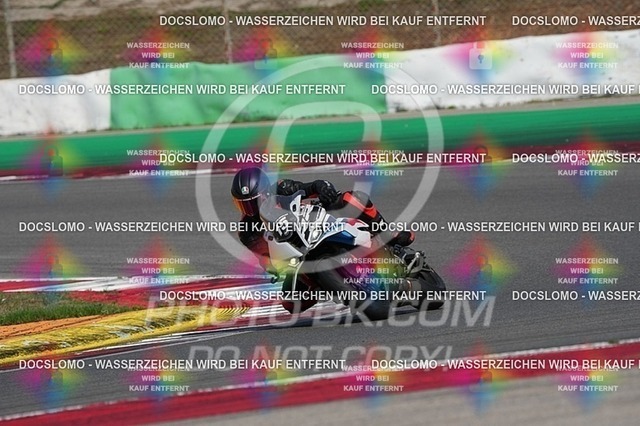 2025_11_02_PBK_55688 | Sportfotografie; SlowMotion; Video; Rennstrecke; Hafeneger; RSE; Speer; Trackday; Motorsportarena; Hockenheimring; Brno; Most; Barcelona; Valencia, Benny; Kaetzmer;