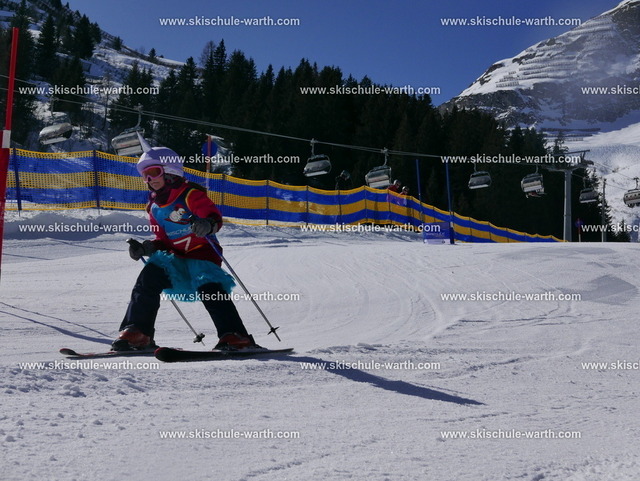 P1110160 | Photos von der Skischule Warth - Realisiert mit Pictrs.com