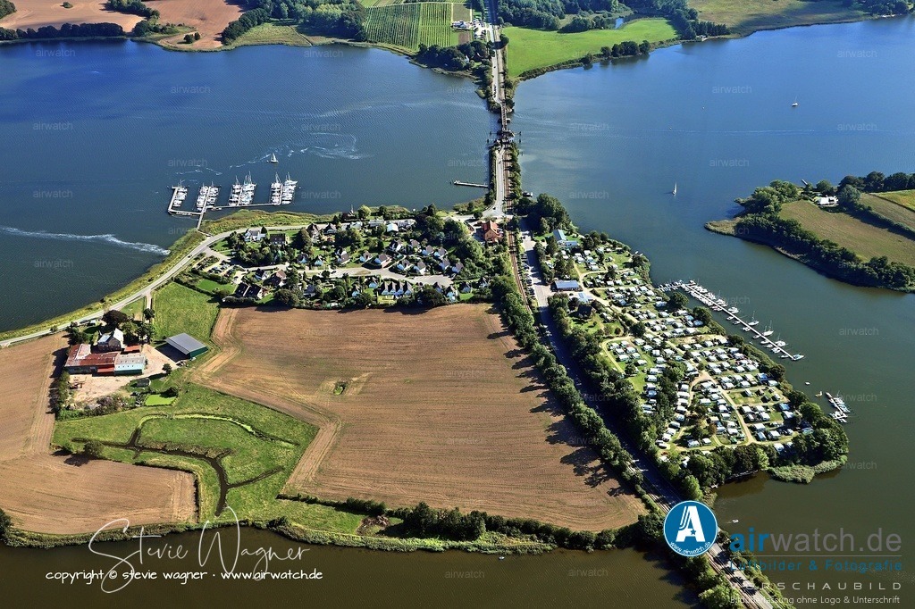 Ostseefjord-Schlei-airwatch-wagner-IMG_0755 | Entdecken Sie atemberaubende Luftbilder und Fotografien auf airwatch.de - Tauchen Sie ein in eine Welt voller faszinierender Aufnahmen aus der Vogelperspektive.
