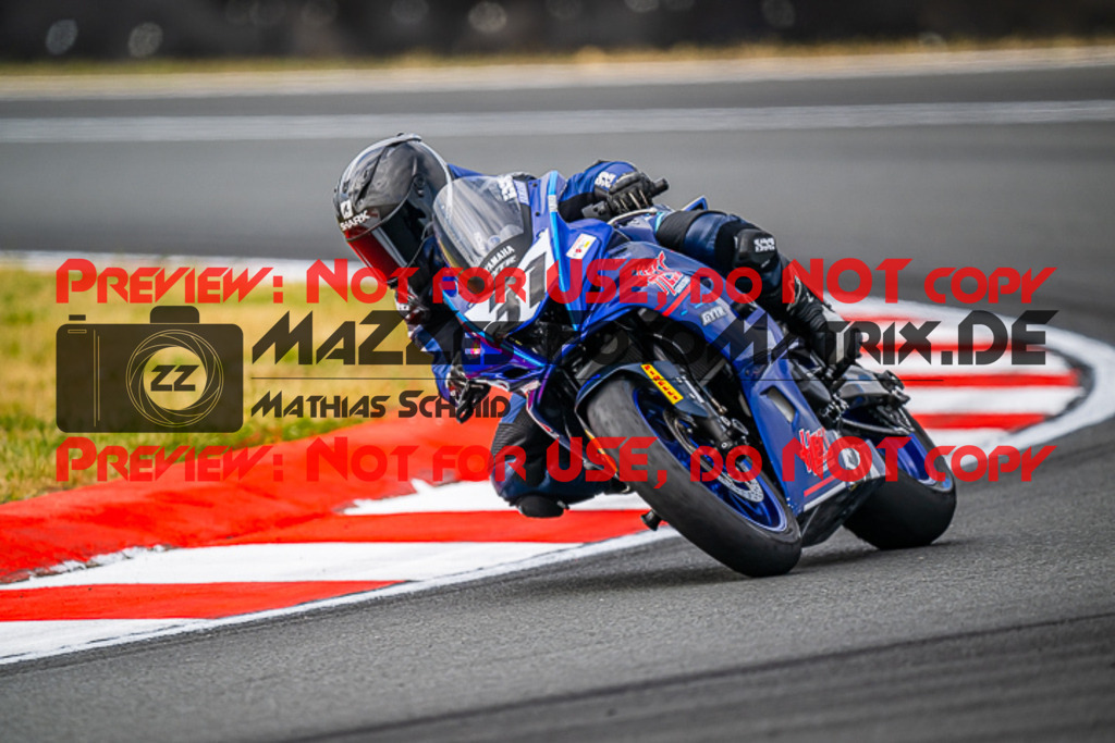 MaZZes_Fotomatrix_20230602_6007705_9700 | R7