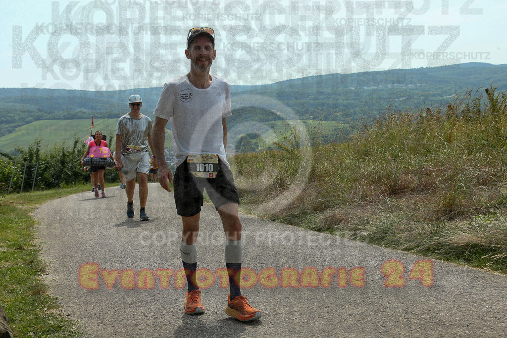 250614_1314_EX1_8525 | Sportfotografie im Rhein-Sieg Kreis, Köln, Bonn, NRW, Rheinland Pfalz, Hessen, etc. Unser Tätigkeitsfeld umfasst den Laufsport vom Volkslauf über den Marathon, Duathlon, Triathon bis zum Ultralauf wie Kölnpfad Ultra oder Schindertrail.