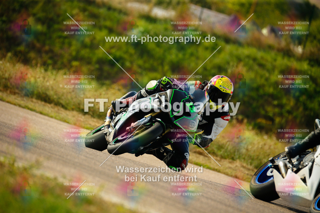 _MOT6070 | Hier findet Ihr Bilder von Touristenfahrten auf der Nürburgring Nordschleife oder von anderen Veranstaltungen die ich besucht habe. Viel Spass beim Durch Schauen 