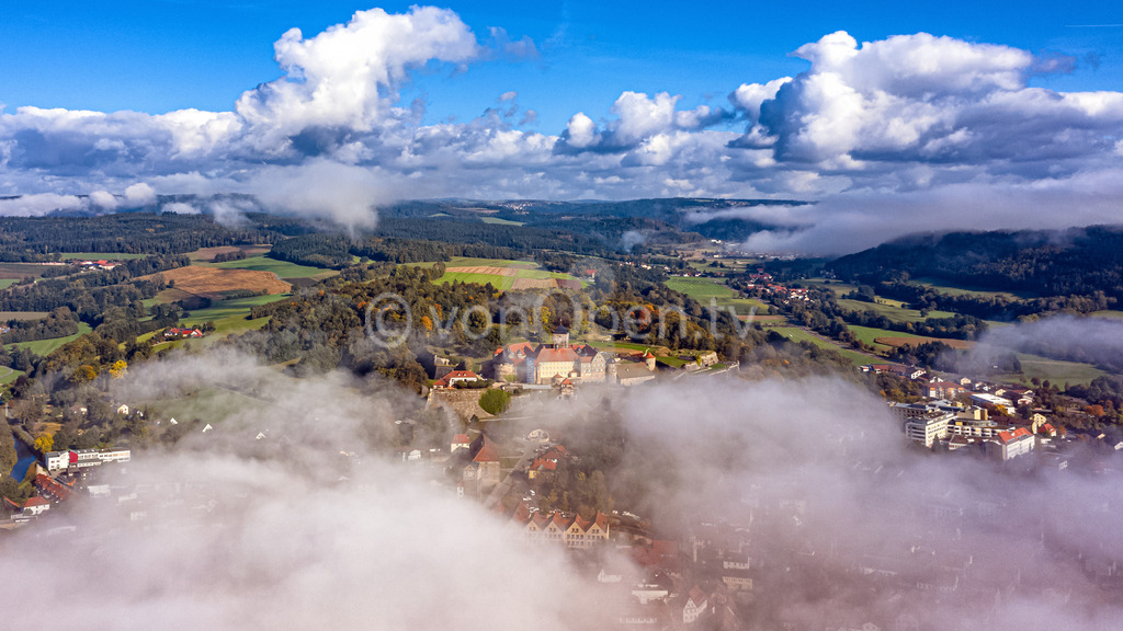 Die Festung Rosenberg im Herbst | Luftbilder, Drohnenbilder, Oberfranken, Bayern, Kronach, Lichtenfels, Kulmbach, Thüringen, Frankenwald, Thüringerwald - Realisiert mit Pictrs.com