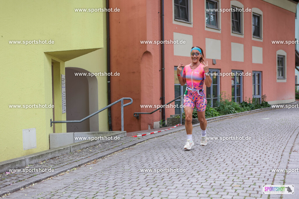 KSZ_5115 | Stadttriathlon Erding 2025. #yourpictrs #sportshot_your_pictrs @Sportshotphotography #stadttriathlonerding Copyright: www.sportshot.de