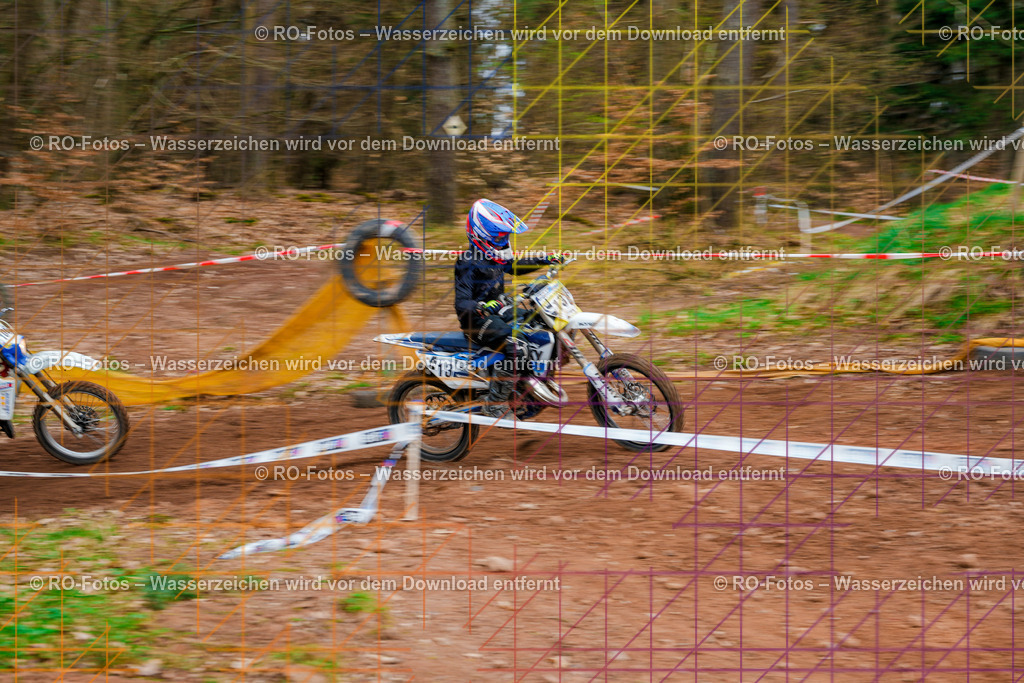 4 Lauf Mernes-1294 | Sportfotografie von RO-Fotos: Motorsport, Motocross, Enduro, Laufveranstaltungen und Triathlon. Professionelle Fotos von Sportlern und Events. - Realisiert mit Pictrs.com