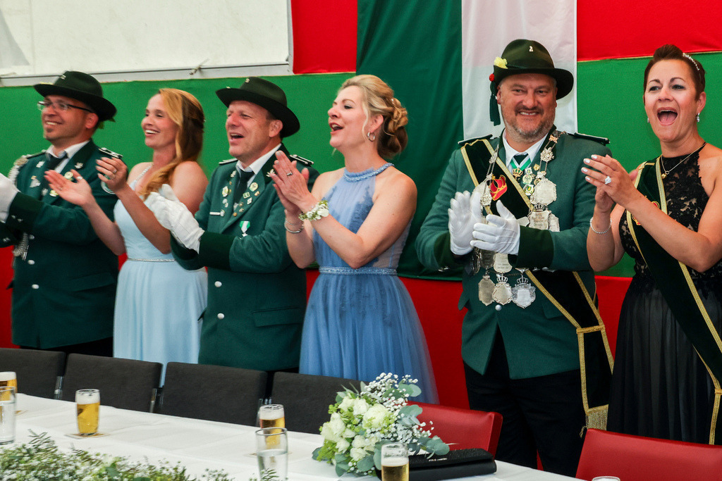 top-top.de 240527-061 | Foto, Video, Fotografie, Videografie, Fotobox, DJ, Discjockey, Musik, Musikbox, Veranstaltung, Photobooth, Amazon, Ebay, Buchtipp, Bestseller, Autor, Verlag, Buch, Wesel, Hamminkeln, NRW, Dinslaken, Rees, Drohne, Hochzeit, Party, Fotobox, Wesel, Fotograf