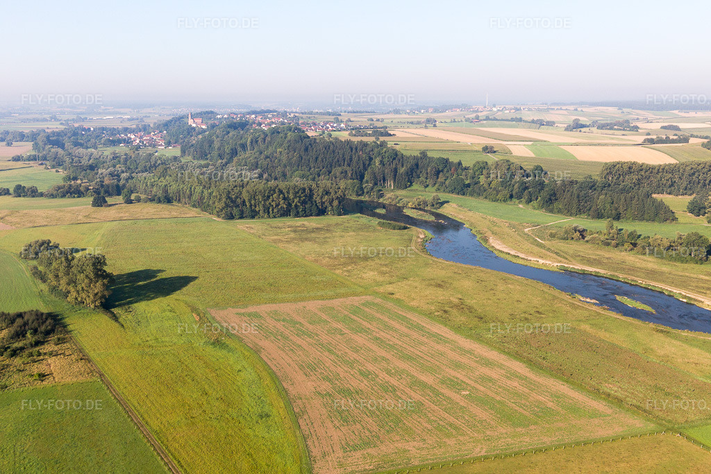 Luftbild: Verlauf der Donau im Ortsteil Hundersingen in Herbertingen im Bundesland Baden-Württemberg in Deutschland. Foto: IMG_094145.jpg vom 27.08.2016 durch Werner Riehm/FLY-FOTO.de