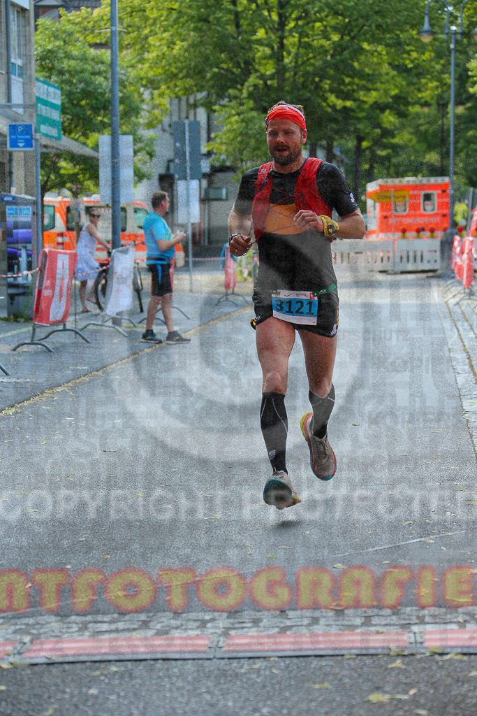 220625_1745_EX1_6961 | Sportfotografie im Rhein-Sieg Kreis, Köln, Bonn, NRW, Rheinland Pfalz, Hessen, etc. Unser Tätigkeitsfeld umfasst den Laufsport vom Volkslauf über den Marathon, Duathlon, Triathon bis zum Ultralauf wie Kölnpfad Ultra oder Schindertrail.