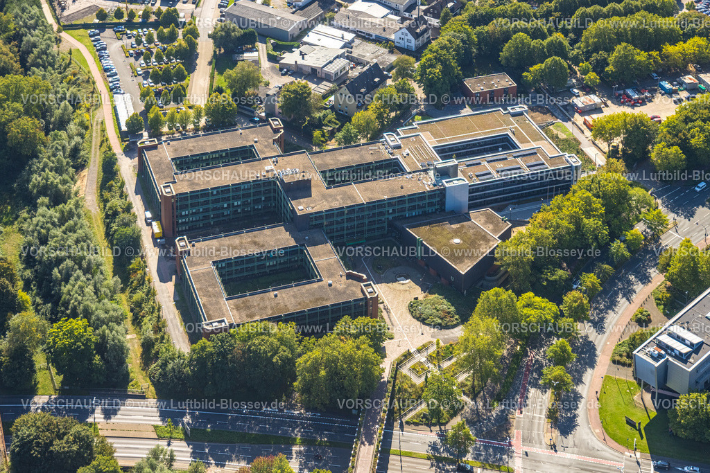Recklinghausen250902282 | Luftbild, Kreishaus Kreis Recklinghausen mit neuem Anbau, Hillen, Recklinghausen, Ruhrgebiet, Nordrhein-Westfalen, Deutschland
