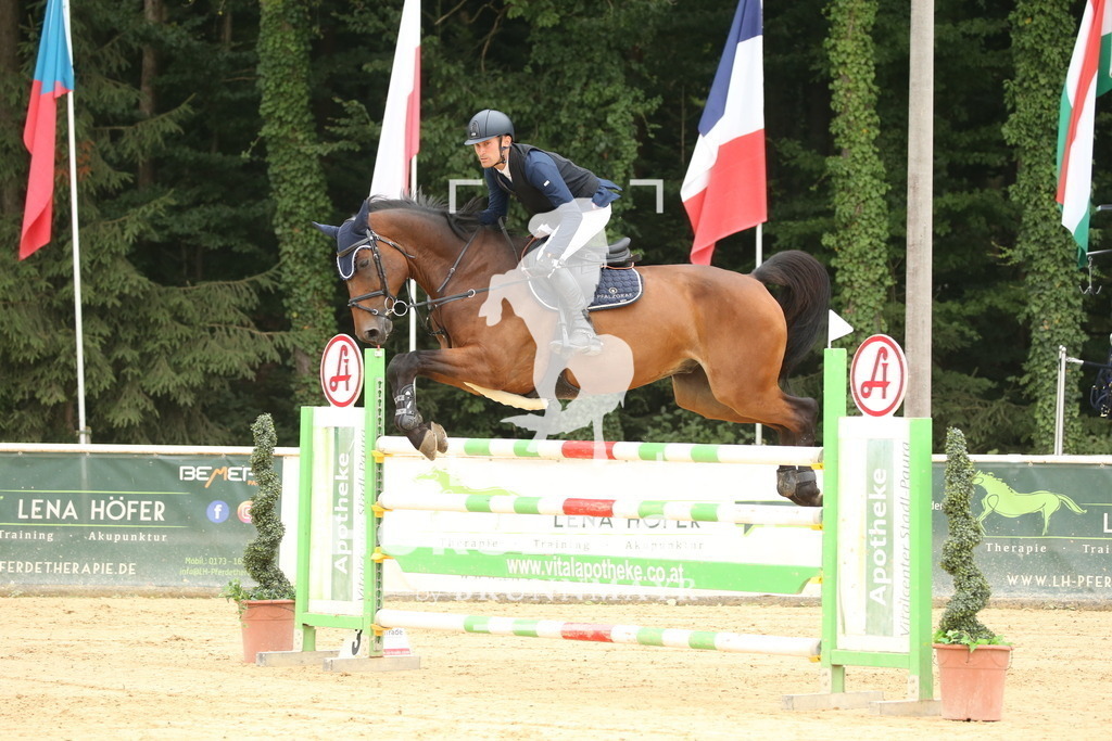 DL2Q6954 | Willkommen bei Brunnmayr - Design & Fotografie – Ihrem Spezialisten für Reitturniere und Pferdeveranstaltungen in Oberösterreich, Salzburg und Bayern! Seit über 17 Jahren sind wir leidenschaftlich dabei.