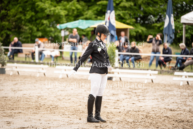 Bad_Meinberg_09104 | saradresslerfotografie - Realisiert mit Pictrs.com