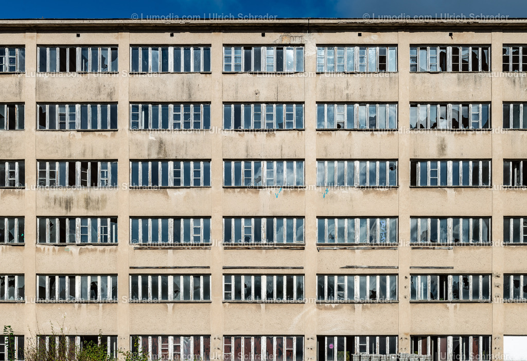 10049-10044 - Prora _ Rügen | Stockfoto und Bilderpool mit Bildmaterial aus Deutschland, dem Harz, Halberstadt, Quedlinburg, Wernigerode und weltweit. Qualitativ hochwertige und professionelle Fotos anschauen und kaufen. - Realisiert mit Pictrs.com