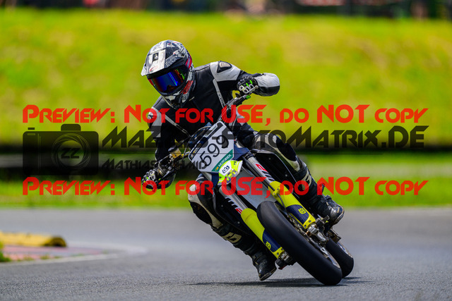 MaZZes_FotoMatrix_240623_6007705_7942 | S4