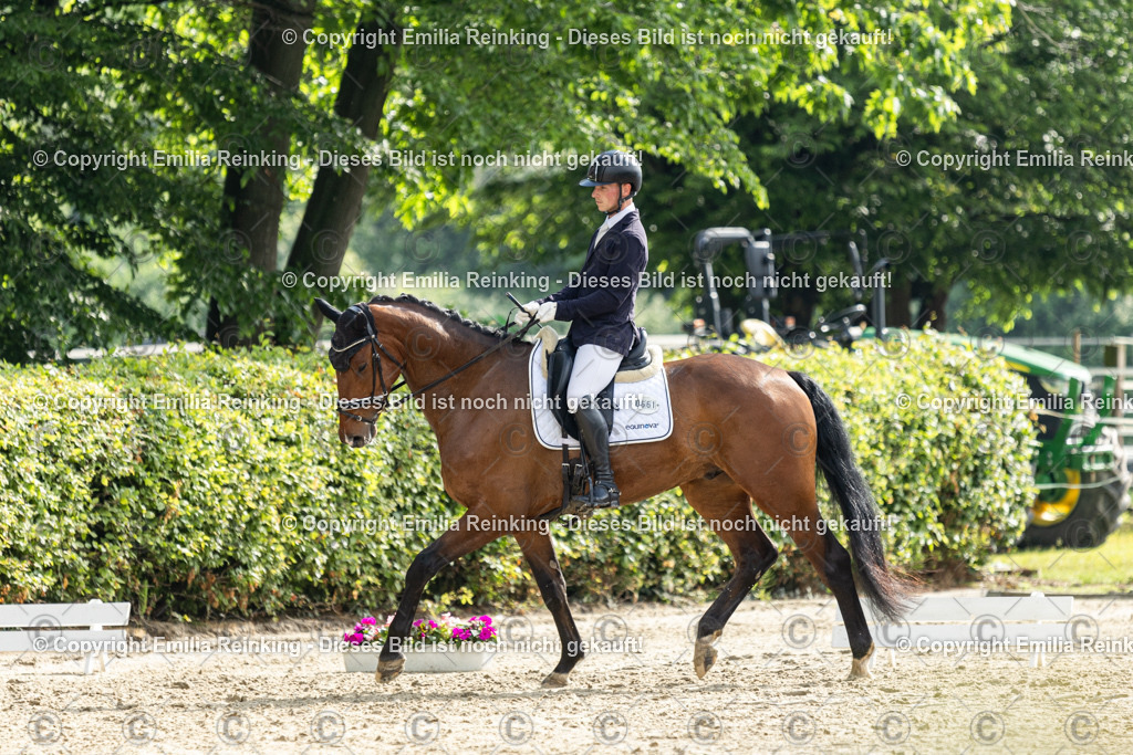 CL5A4254 | Emilia Reinking Fotografie - Realisiert mit Pictrs.com