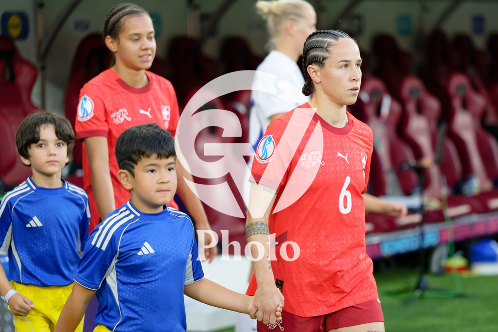 Finland v Switzerland: UEFA Women's EURO 2025 Group A | GENEVA, SWITZERLAND - JULY 10: Geraldine Reuteler of Switzerland entering the pitch during the UEFA Women's EURO 2025 Group A match between Finland and Switzerland at Stade de Geneve on July 10, 2025 in Geneva, Switzerland. (Photo by Giuseppe Velletri/Sports Press Photo/Getty Images)