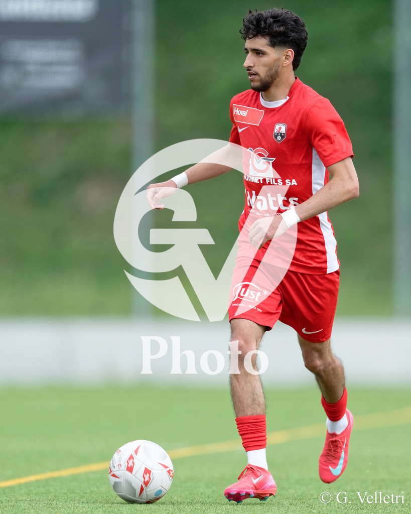 Promotion League - FC Grand-Saconnex v FC Luzern U-21 | during the Promotion League game between FC Grand-Saconnex and FC Luzern U-21 at Stade du Blanché in Grand-Saconnex, Switzerland