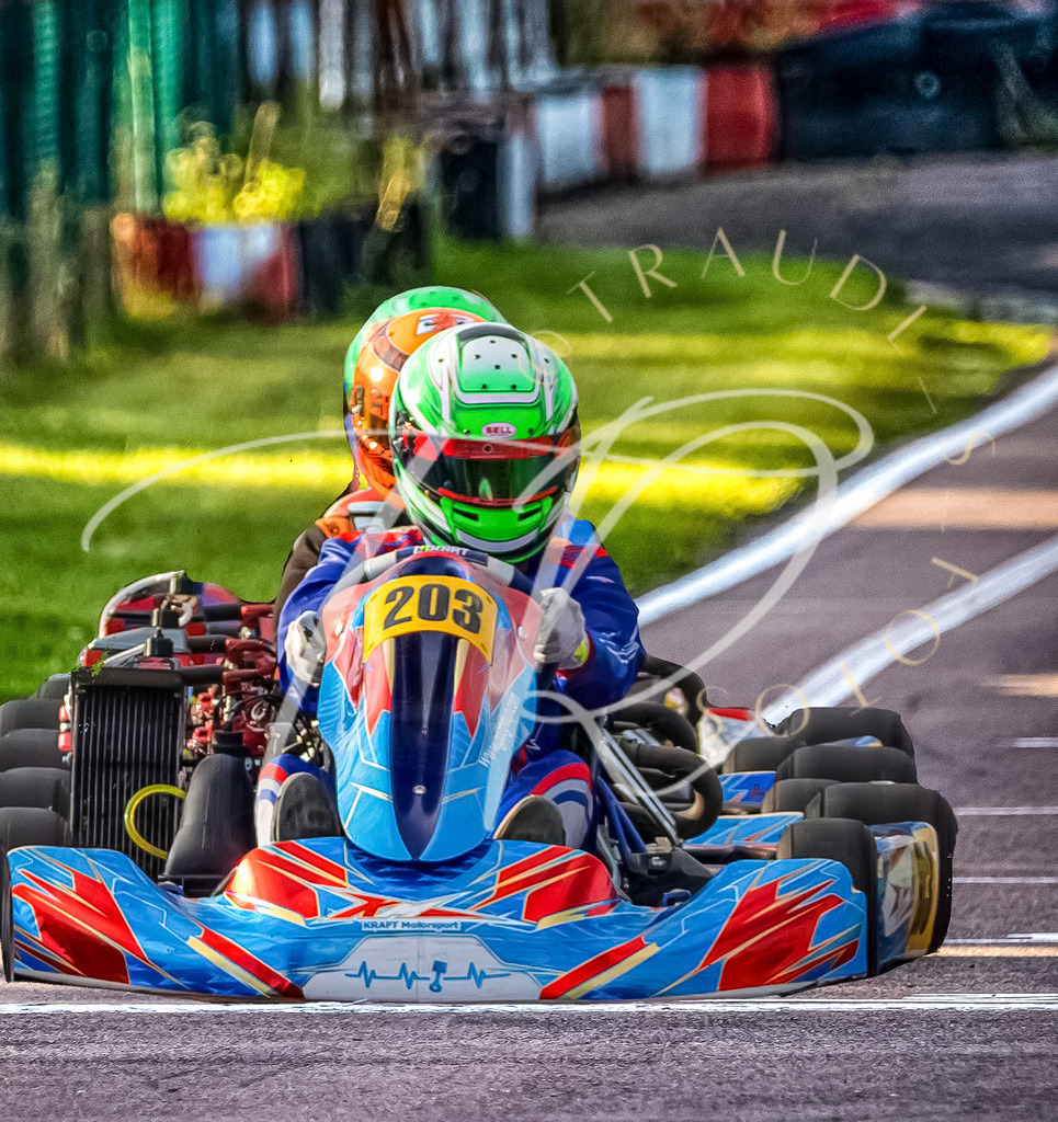 1E3B8408-B2C7-4EDB-A465-FD0EB9175E93 | traudl_s_fotos