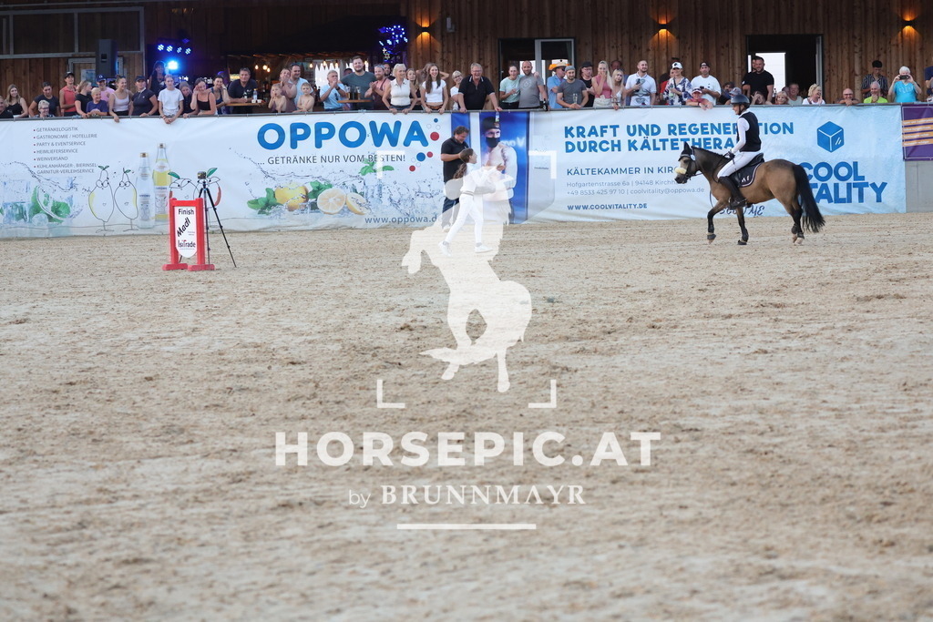 0P6A3267 | Willkommen bei Brunnmayr - Design & Fotografie – Ihrem Spezialisten für Reitturniere und Pferdeveranstaltungen in Oberösterreich, Salzburg und Bayern! Seit über 17 Jahren sind wir leidenschaftlich dabei.