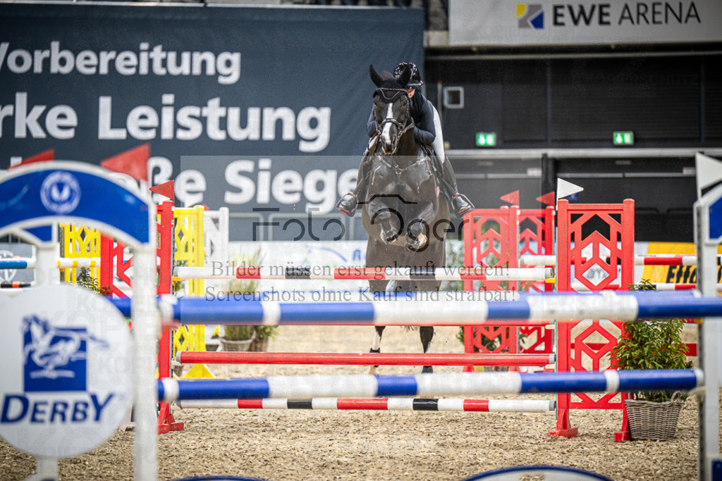 DOS_0593 | Entdecke hochwertige Reitturnierfotos von Foto Oger. Professionell, emotional und authentisch – jetzt Lieblingsmomente im Shop bestellen.Deutschlandweite Turnierfotografie. - Realisiert mit Pictrs.com