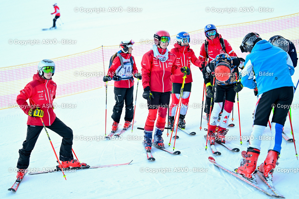 ASVÖ_ Skitrophy 2025_ 02.02.2025-31 | 02.02.2022, Hinterstoder, AUT, ASVÖ, Skitrophy 2025 im Bild Teilnehmer©Harald Dostal / fodo.media - Realisiert mit Pictrs.com
