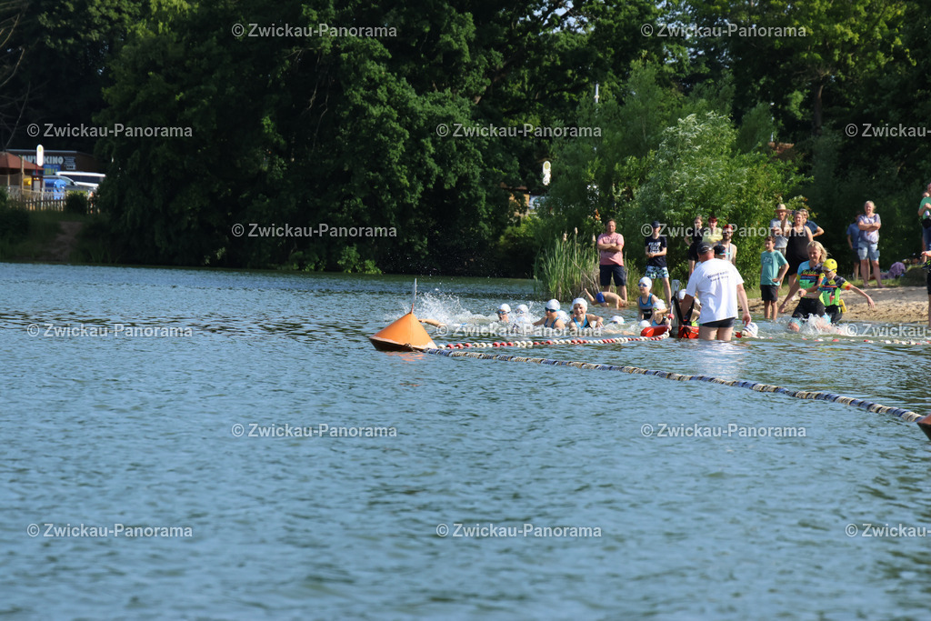 Tag 1 Wasser Klein--3 | Urban. Natur. Panorama. Luftbild. 
Der Bildershop für aufregende Perspektiven!
Für Deko, Wandbild und Kalender!
Wir bringen LED-Bilder zum Leuchten!
