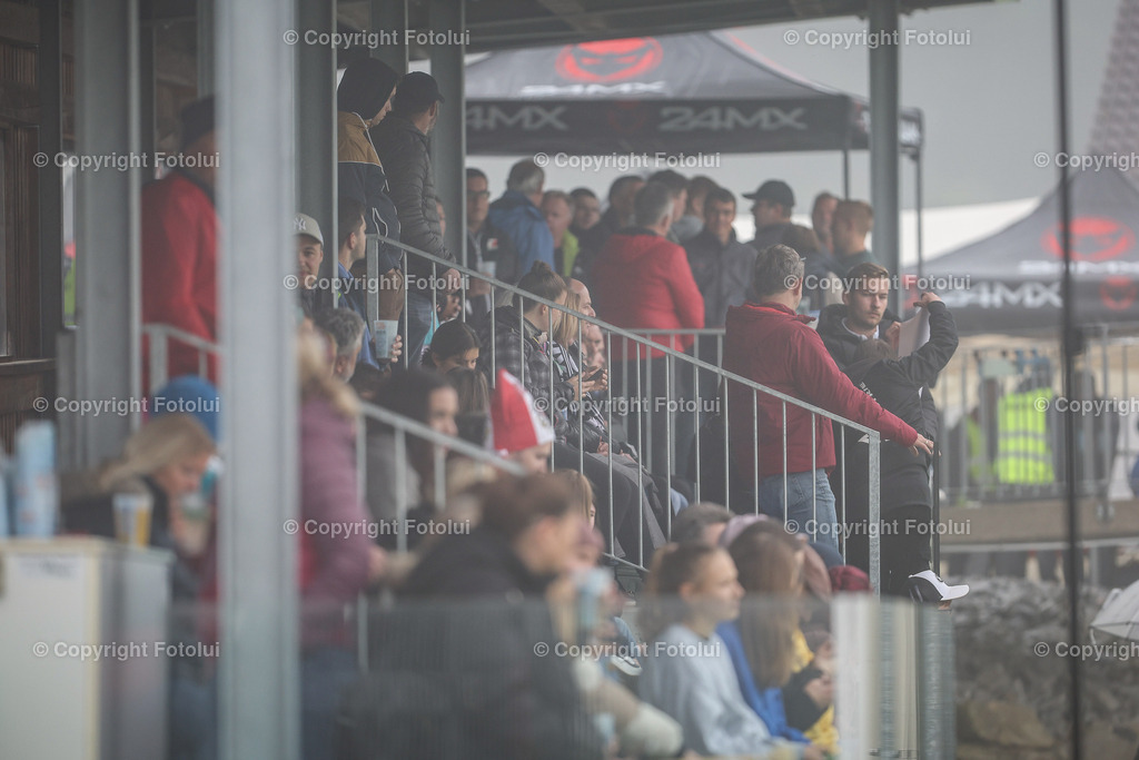 A-BINDER_20240601_0005 | St.Stefan,AUSTRIA,01.June.24 - SOCCER - Zaunergroup OOE Ladies Cuo, LASK vs FCPS. Image shows fans.Photo: Sportmediapics.com/ Manfred Binder