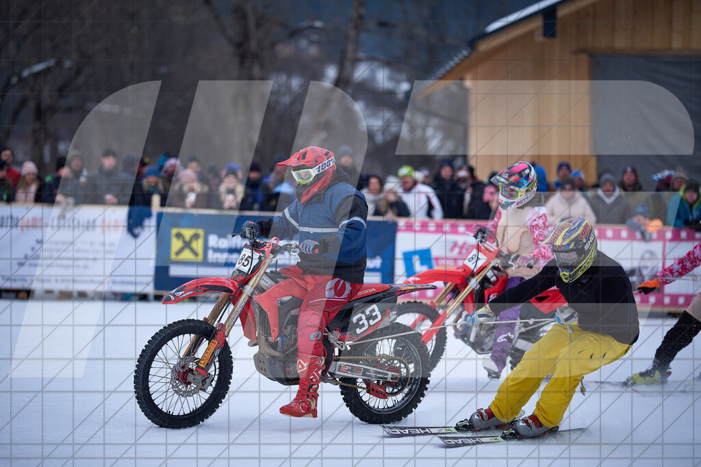 11. Holzknecht Skijöring | Skijöring am 24.01.2026: 11. Holzknecht Skijöring in Gosau am Dachstein, Oberösterreich, ÖsterreichFoto: © 2026 Martin Bihounek | mb-creative.eu