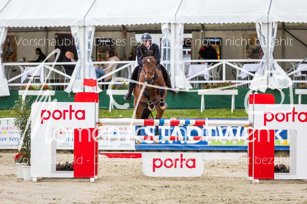 BHO-2PhSpr-M-5-2104 | MomenTaufnahmen Pferdesportfotos