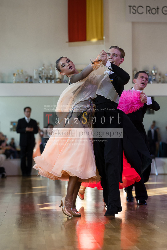 20240615_DM-Jun2-Kombi_11316 | Tanzsportbilder, Standardtanz, Lateintanz, WDSF, DTV, LTVB, dancecomp, goc, hessen tanzt, blaues band der spree, walzer, tango, wiener walzer, slowfox, quickstepp, samba, rumba, cha-cha-cha, paso doble. jive, hd-kroft photography, turniertanzsport