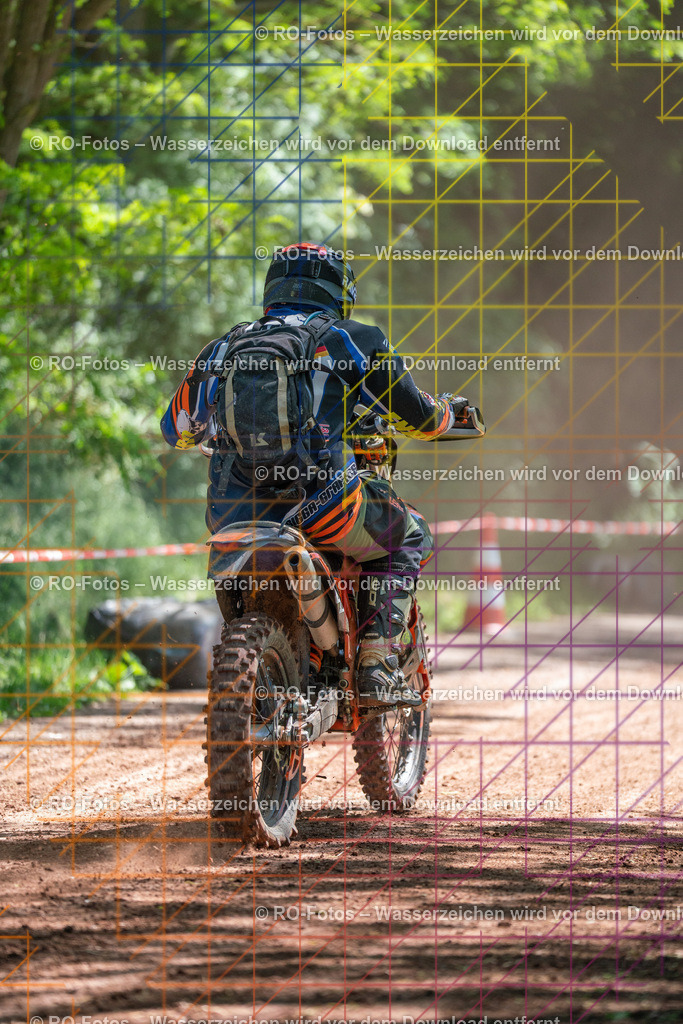 Wolfshausen 2 Lauf -1027 | Sportfotografie von RO-Fotos: Motorsport, Motocross, Enduro, Laufveranstaltungen und Triathlon. Professionelle Fotos von Sportlern und Events. - Realisiert mit Pictrs.com